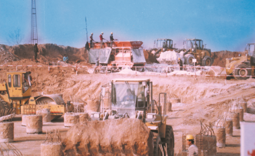 �������F�ڽ��r���εC(j��)е�Y���C(j��)������(y��ng)��